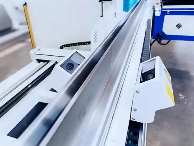 Exportateur mondial de freins à pression CNC